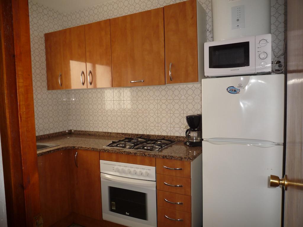 Villa Service - Apartamentos Aransol El Vendrell Ruang foto