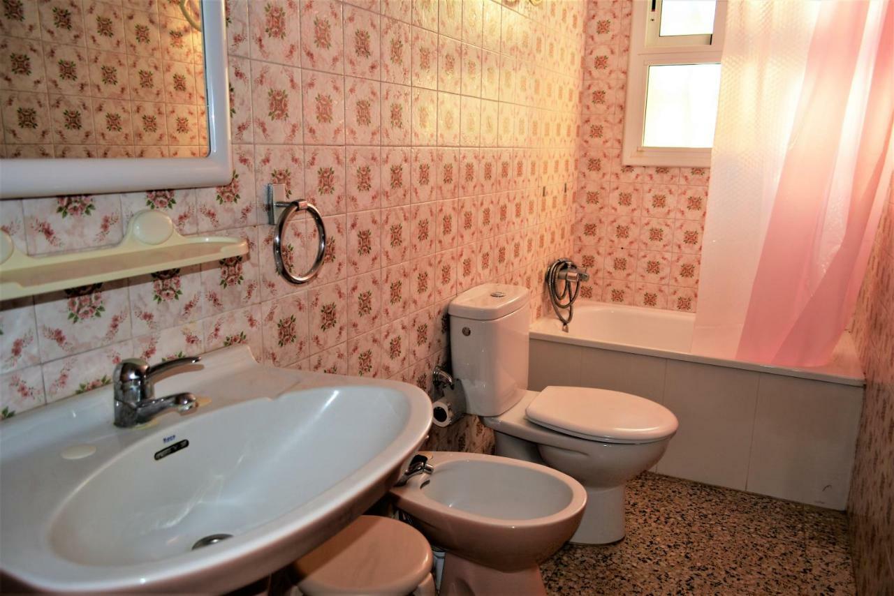 Villa Service - Apartamentos Aransol El Vendrell Bagian luar foto